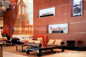 Royal Orchid Sheraton Hotel 4